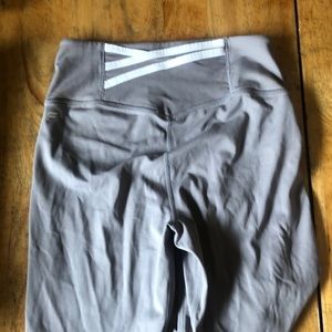 Fabletics gray Motion 365